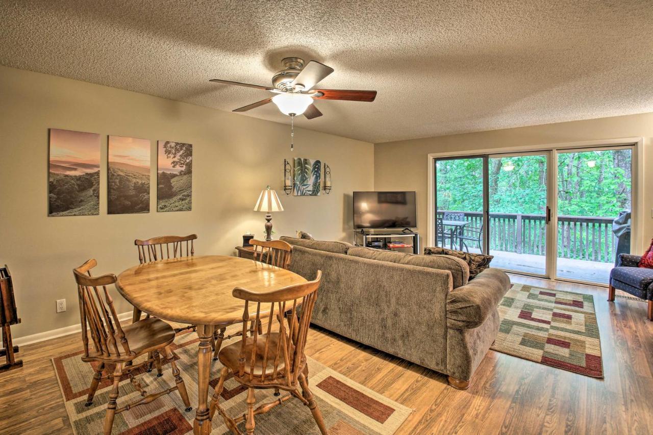 Hot Springs Village Retreat With Deck 3 Mi To Golf! エクステリア 写真