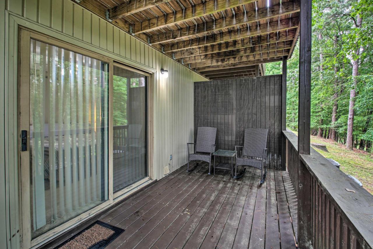 Hot Springs Village Retreat With Deck 3 Mi To Golf! エクステリア 写真